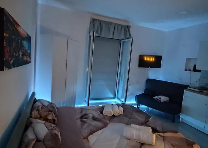 Bro And Sis House