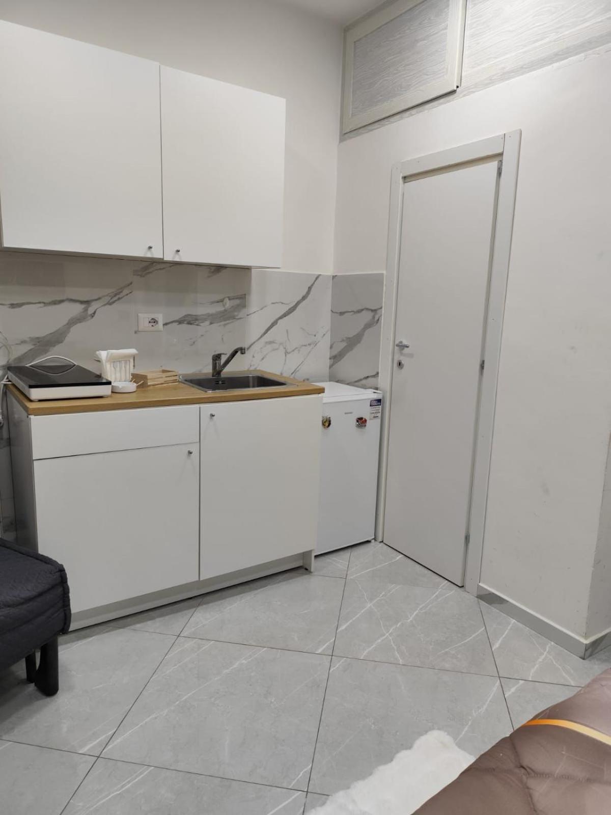 Bro And Sis House Apartment